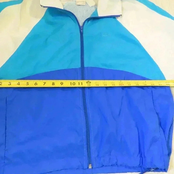 Nike Zip Up Jacket Track Vintage Size Medium - Picture 8 of 9